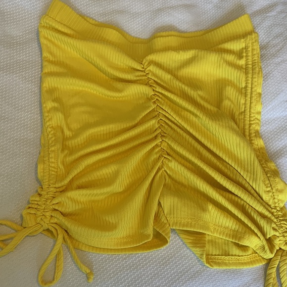 Yellow Two Piece Shorts with Top Set - Picture 2 of 3